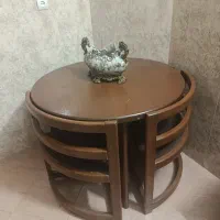 میز صبحانه خوری