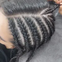 کاشت ناخن وبافت مو|خدمات آرایشگری و زیبایی|خرم‌آباد, |دیوار