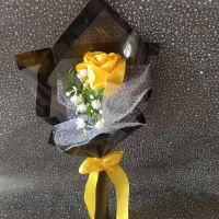 گل آرایی و پول آرایی به مناسبتی|گل مصنوعی|پاکدشت, پاکدشت (مامازند)|دیوار