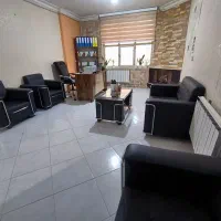 صندلی مدیریت میز مدیریت و دودست ست مبلمان اداری نو