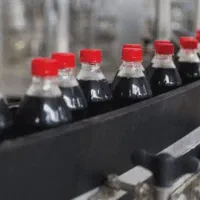 کارگرکارخانه نوشابه/جای خواب/غذا/بیمه،سرویس