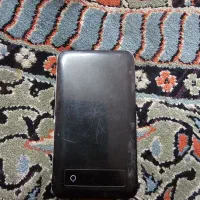 یک عدد پاور بانک  قیمت یک ملیون پانصد هزار تومان