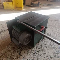 دستگاه فارسی بر خرسندی