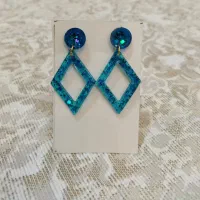 گوشواره و انگشتر رزینی|بدلیجات|زاهدان, |دیوار