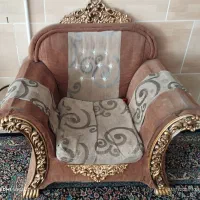 یک دست مبل فروشی