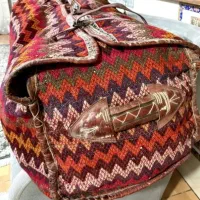 مفرج قشقایی|فرش|بروجن, |دیوار