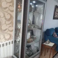 بوفه وجاکفشی