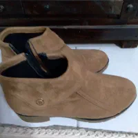 بوت سایز ۳۷ کاملا سالم و در حد نو