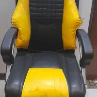 یک عددتخت نوجوان دوعدد صندلی|تخت و سرویس خواب|نجف‌آباد, ویلاشهر|دیوار