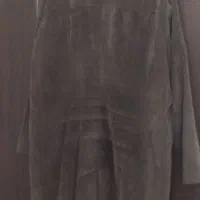 دو عدد پالتویِ مخملِ کبریتی کاملا سالم|لباس|رشت, حمیدیان|دیوار