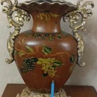 یک جفت گلدان دکوری