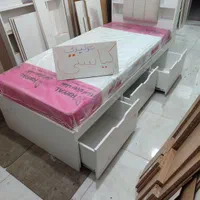 تخت یک نفره . سرویس خواب.میز تحریر.تخت کیاستی|تخت و سرویس خواب|مشهد, گلبرگ شمالی|دیوار