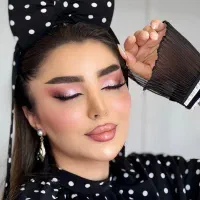 میکاپ آرتیست