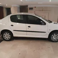 پژو ۲۰۶ اس دی