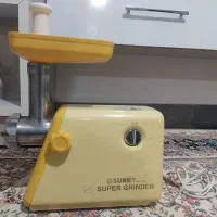 چرخ گوشت سالم و بدونه ایراد وقیمت مناسب 15000000