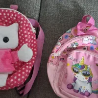 کیف مهدکودک و بیرون کاملا سالم