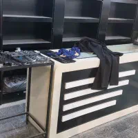 میز و رگال و مانکن و لوازم فروشگاه