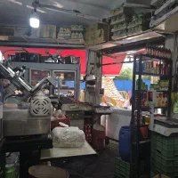 کارگر ساده و فروشنده