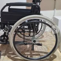 ویلچرتوالت وحمام کاملا سالم وتمیز