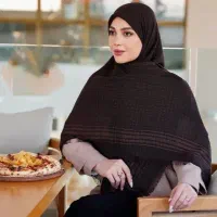 نیازمند فروشنده خانم