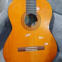 گیتار Yamaha c40