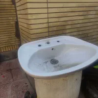 سنگ روشویی بزرگ
