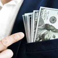 ۴ نفر فروشنده جوان حتی مبتدی ولی مشتاق درآمدبالا