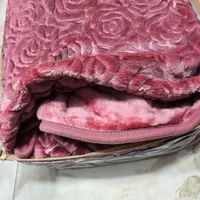 پتو لاله تک و دونفره کیفیت عالی|رختخواب، بالش، پتو|ارومیه, |دیوار