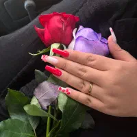 کاشت ناخن و آموزش ترمیم ۲۶۰کراتین مو از یک میلیون|خدمات آرایشگری و زیبایی|شیراز, حافظیه|دیوار