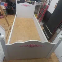 تخت یک نفره سالم