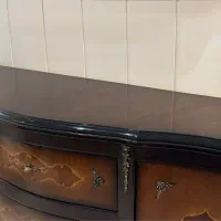 گنجه و کنسول و بوفه با آینه