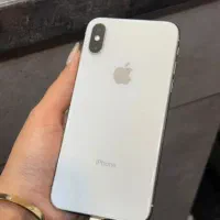 ایفون xs