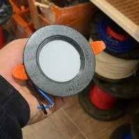 کار در فروشگاه الکتریکی