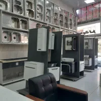 فروشنده خانم