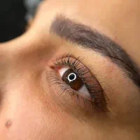 ااکستنشن مژه و لیفت و لمینت ابرو و مژه و آموزش|خدمات آرایشگری و زیبایی|کرج, گلشهر|دیوار