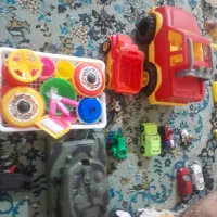 تعدادی اسباب بازی