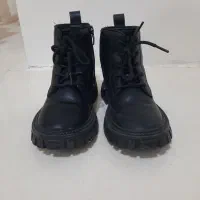 کفش بچگانه