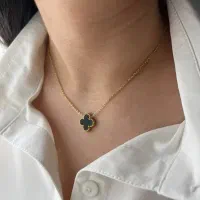 گردنبند ونکلیف
