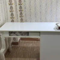 میز ناخن|آرایشگاه و سالنهای زیبایی|رشت, جهاد|دیوار