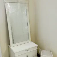 میز آرایش نوجوان با آینه و صندلی