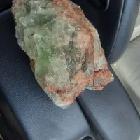 سنگ راف احتمالا زمرد|جواهرات|کیش, |دیوار