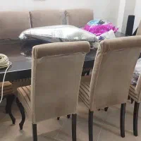 میز ناهار خوری هشت نفره