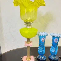 چراغ نفتی /لامپا/چراغ پایه مرمر