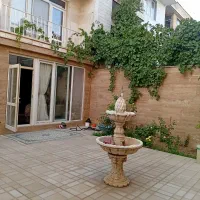 آپارتمان ۱ خوابه حیاط در اختیار مبله