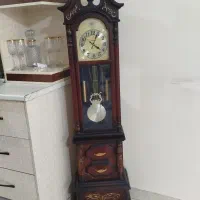 ساعت ایستاده