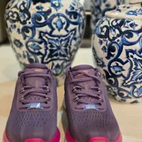 فروش یک عدد کفش اسکیچرز نو