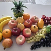 میوه مصنوعی و ظرف میوه