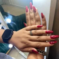 کاشت ناخن200 اف به دلیل تکمیل آلبوم کاری|خدمات آرایشگری و زیبایی|رشت, حسین آباد|دیوار