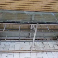 ویترین الومینیومی