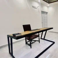 صندلی و میز مدیریت